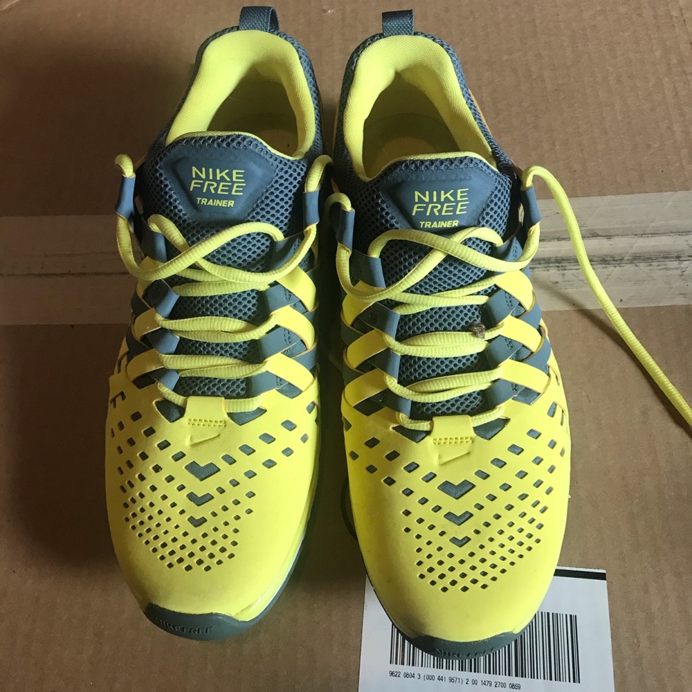 Nike free trainers yellow 9.5